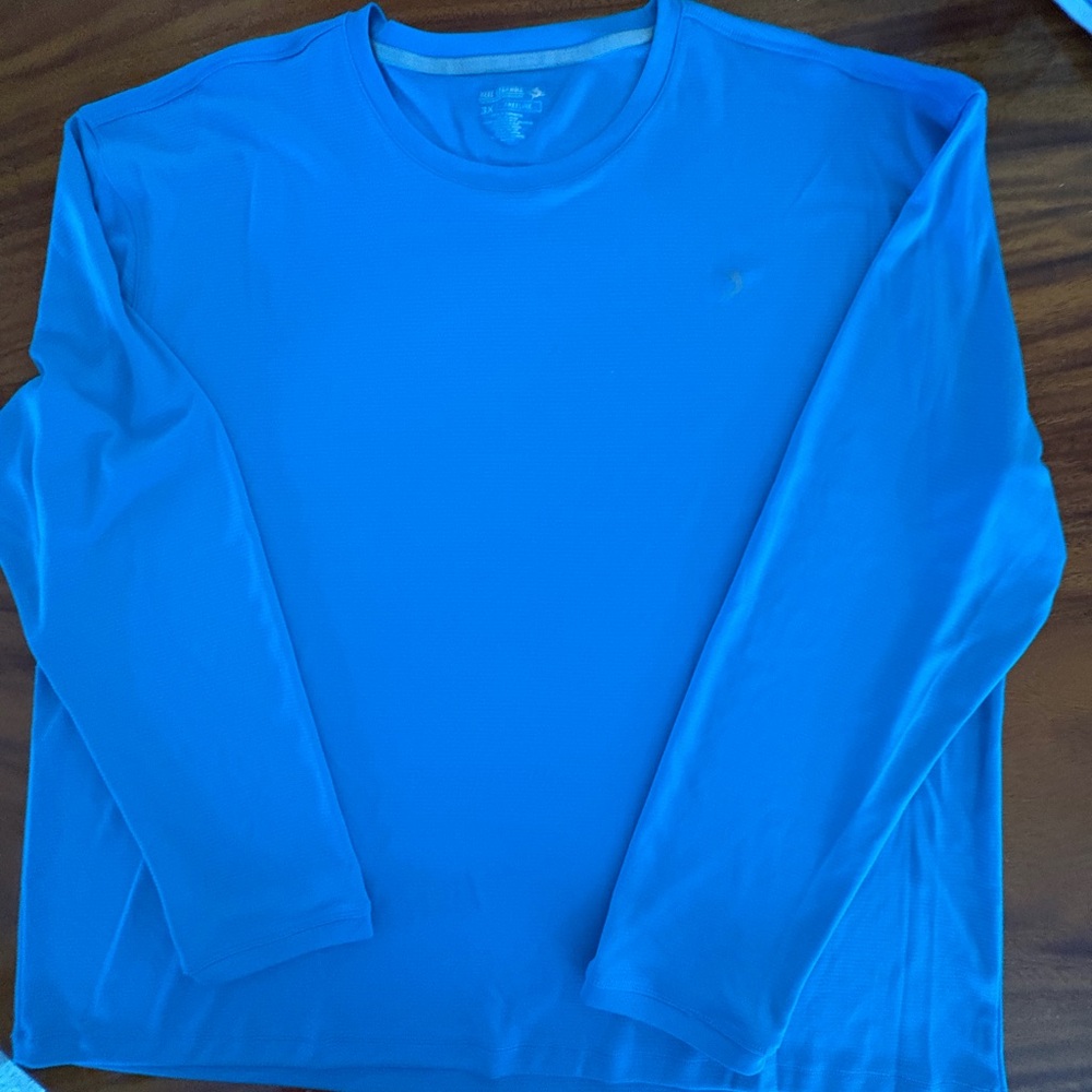 Men’s 3X Reel Legends long sleeve performance shirt.